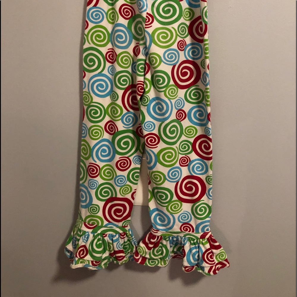 Kelley’s Kids. Super cute ruffle pants.